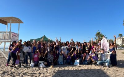 Mujeres emprendedoras participan en “caminata mentora”